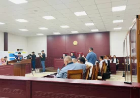 Суд жараёни. Фото: “Дарё” Ўзбекистонда 65 нафар боланинг