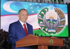 Islom Karimov: biz kreditlarga uchib, qarzga botganimiz yo‘q фото