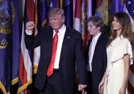 АҚШ президенти Дональд Трамп рафиқаси ва ўғлининг