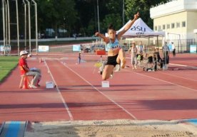 Yengil atletika. Terma jamoamiz Markaziy Osiyo ochiq chempionatida birinchi bo‘ldi фото