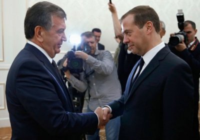 Shavkat Mirziyoyev 5 aprel kuni Dmitriy Medvedev bilan muzokaralar olib boradi фото