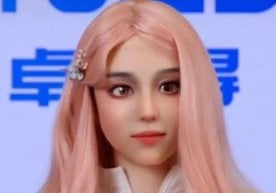 DroidUp компанияси Моя номли янги гуманоид роботини тақдим