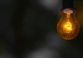 Сергели туманида электр тармоқларидаги таъмирлаш ишлари