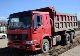 Навоий вилоятида собиқ хотинини ва унинг ота-онасини юк