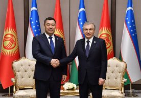 Shavkat Mirziyoyev Istanbulda Sadir Japarov bilan uchrashuv o‘tkazdi фото