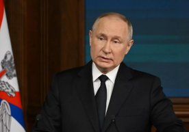 Россия президенти Владимир Путин Мудофаа қўмитаси