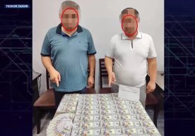 Toshkent va Farg‘onada advokatlar 50 ming dollar bilan ushlandi фото