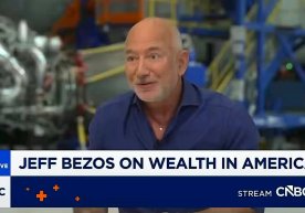 Amazon асосчиси Jeff Bezos КНБК телеканалига берган