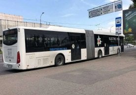 Хоразм вилоятига ўнта электробус партияси етказиб берилди,