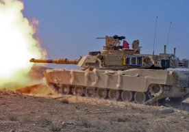 Украина Қуролли Кучларига Америка танкларини етказиб бериш