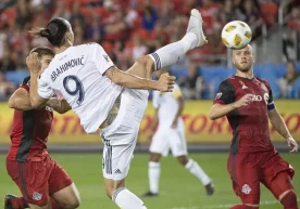 "Los-Anjeles Gelaksi" klubi forvardi Zlatan