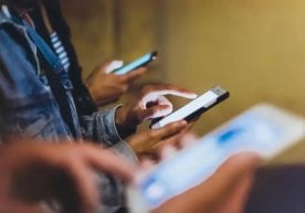 Японияда рақамли технологиялардан ортиқча фойдаланиш ва