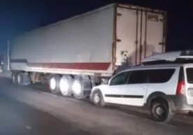 Бошқирдистонда юк машинаси ҳайдовчиси машинасининг орқа