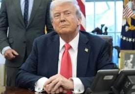 АҚШ президенти Доналд Трамп халқаро савдо сиёсатида яна