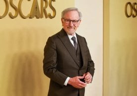 Америкалик машҳур режиссёр, сценарий муаллифи ва продюсер