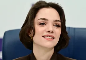 Фигурали учувчи Эвгения Медведева раққос Илдар