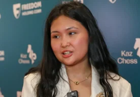 La joueuse d'échecs kazakhe de 22 ans, Bibisara