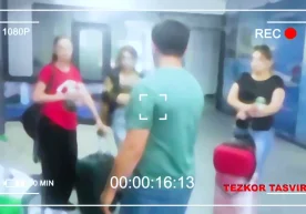 Тошкент вилоятида қизларни фоҳишалик учун Туркияга жўнатаётган аёл ушланди фото