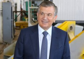 Shavkat Mirziyoyev Angren shahriga bordi фото