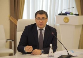 Adliya vazirligida oila institutini mustahkamlashga bag‘ishlangan yig‘ilish o‘tkazildi фото