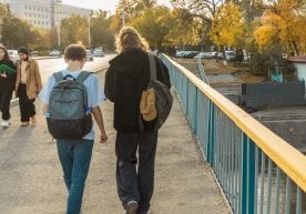 Ҳукумат қарори билан «Ёшларни хорижий тилларни ўқув