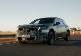 BMW компанияси янги iX3 электромобилини ақлли ҳайдовчилик