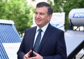 Shavkat Mirziyoyev “Artel” zavodiga tashrif buyurdi фото