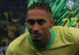 Бразилия терма жамоаси қанот ҳужумчиси Рафинья бош