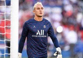 Дарвозабон Кейлор Навас фаолияти давомида Лионел Месси ва