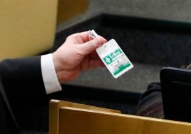 Ekspert: «Virus blokator organizmga havo-tomchi yo‘llari va teri orqali viruslarni kirib kelishidan to‘liq himoya qila olmaydi» фото