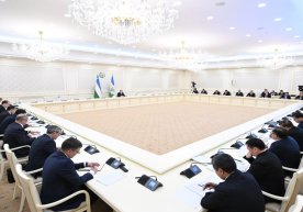 Prezident raisligida oziq-ovqat mahsulotlarini