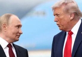 Россия президенти Владимир Путин Аляскадаги музокараларда