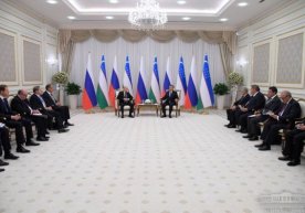 Шавкат Мирзиёев ва Владимир Путин тор доирада музокара ўтказди фото