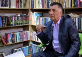 Ibrohim Haqqul: Oʻzbek adabiyotidagi falsafasizlik, hirsga yetaklayotgan qoʻshiqchilik va oʻquvchi didi haqida фото