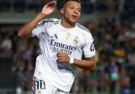 AS нашри саҳифаларида ҳужумчи Килиан Мбаппе ҳақида