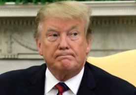 Фото: EPA АҚШ президенти Дональд Трамп Эроннинг Ироқдаги