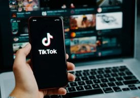 Maшҳур TikTok платформаси фойдаланувчилар, айниқса ёш