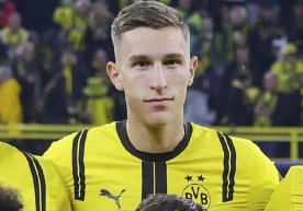 Дортмунднинг "Боруссия" жамоаси марказий