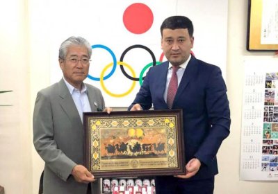 Umid Ahmadjonov Yaponiya Milliy olimpiya qo‘mitasi Prezidenti bilan uchrashdi фото