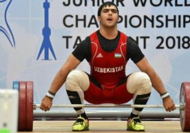 Akbar Jo‘rayev O‘zbekistonda "Yilning eng yaxshi sportchisi" deb topildi (foto) фото