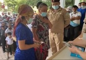 Yulduz Usmonova tashkillashtirgan xayriyada yig‘ilgan 527 million so‘m Sardoba falokati jabrdiydalariga tarqatildi фото