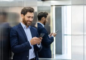 Кўпчилик лифтни оддий механизм деб ҳисоблайди: тугмачани