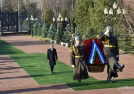 O‘zbekiston Respublikasi Prezidenti Shavkat Mirziyoyev 30