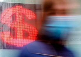 Foto: RIA Novosti Moskva birjasidagi savdo boshlanishida