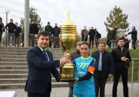 Bugun futbol bo‘yicha ayollar jamoalari o‘rtasida
