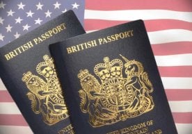 The number of Americans seeking British citizenship has risen to a record high фото