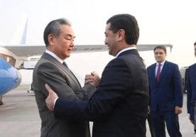 Хитой ташқи ишлар вазири Ван И расмий ташриф билан