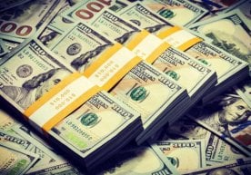 Хитойнинг Шандун провинцияси ҳокими рафиқаси унинг лотерея