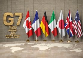 G‘arb Rossiyaning «ekstremal taktikasi»ga tayyorlanmoqda фото