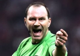 Dunyodagi eng boy futbol hakami hisoblanadigan shvesiyalik
